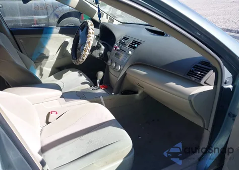 2011 Toyota Camry Le from USA, damaged, VIN 4T1BF3EK0BU584541